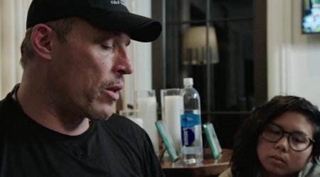 Тони Роббинс: Я не твой гуру (2016) Тони Роббинс: Я не твой гуру (2016)