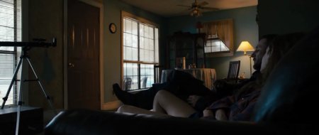 Дом напротив (2016)