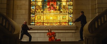 Человек человеку волк (2016)