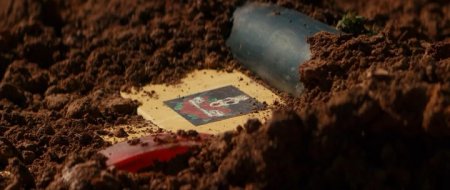 Дом напротив (2016)